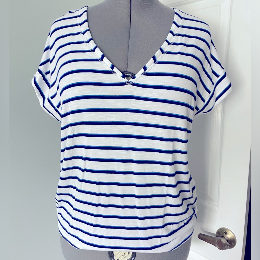 WHBM White House Black Market Power Tee blue stripe Large and Medium